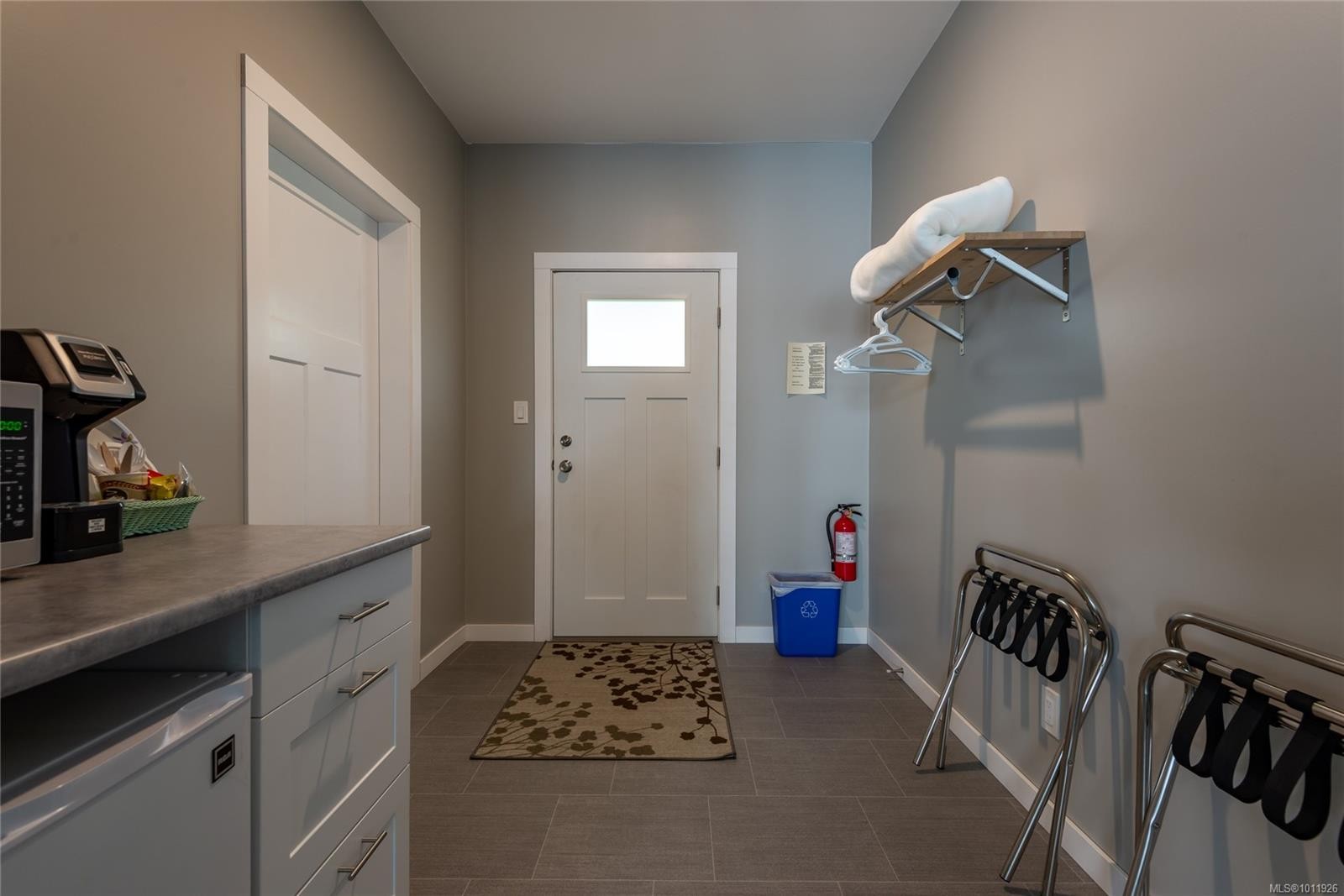 









DL2264


Hidden

Cove,
Port McNeill,




BC
V0N 2R0

