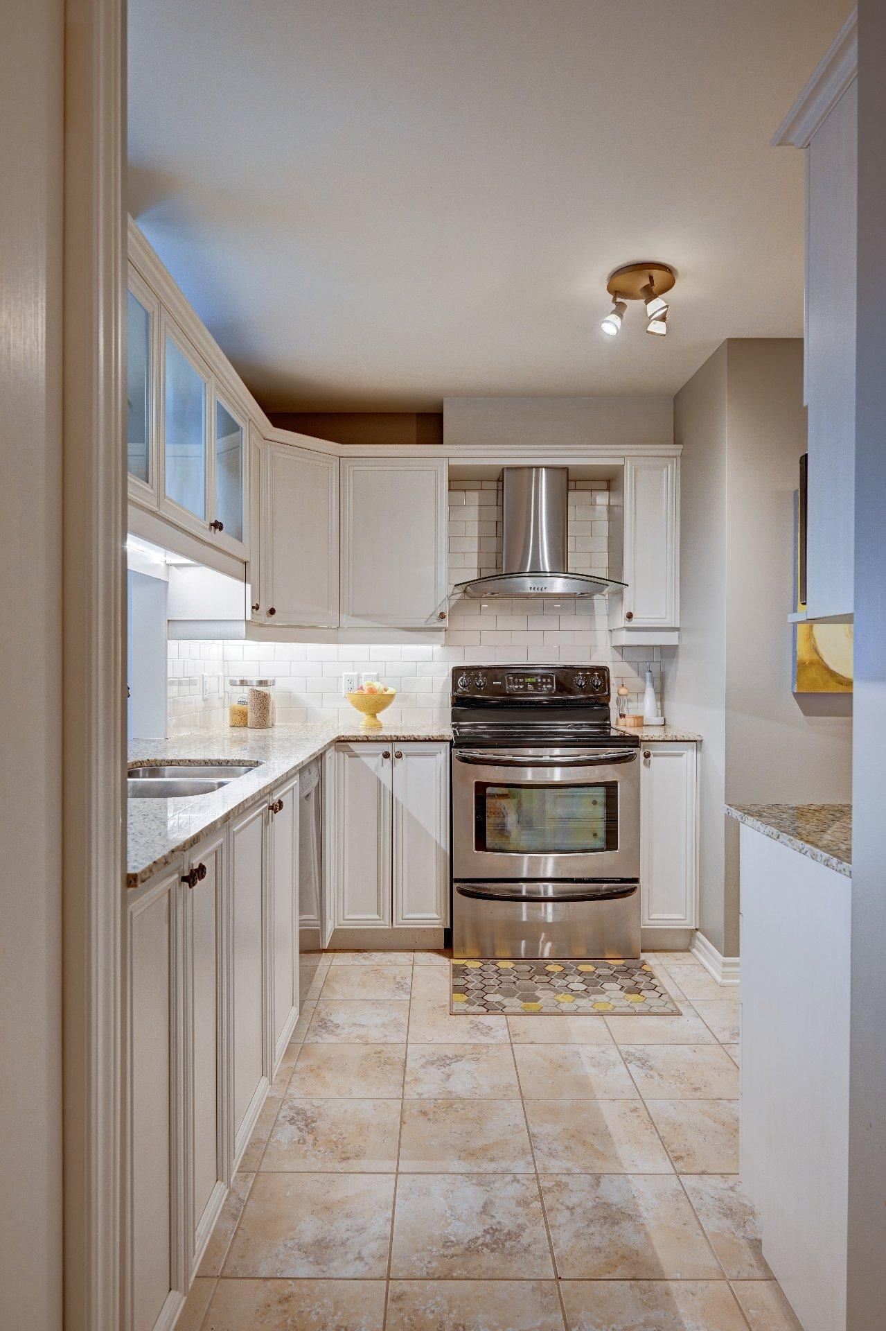 









651


Rue Jacques-Lavigne

, 201,
Sainte-Thérèse,




QC
J7E5W2

