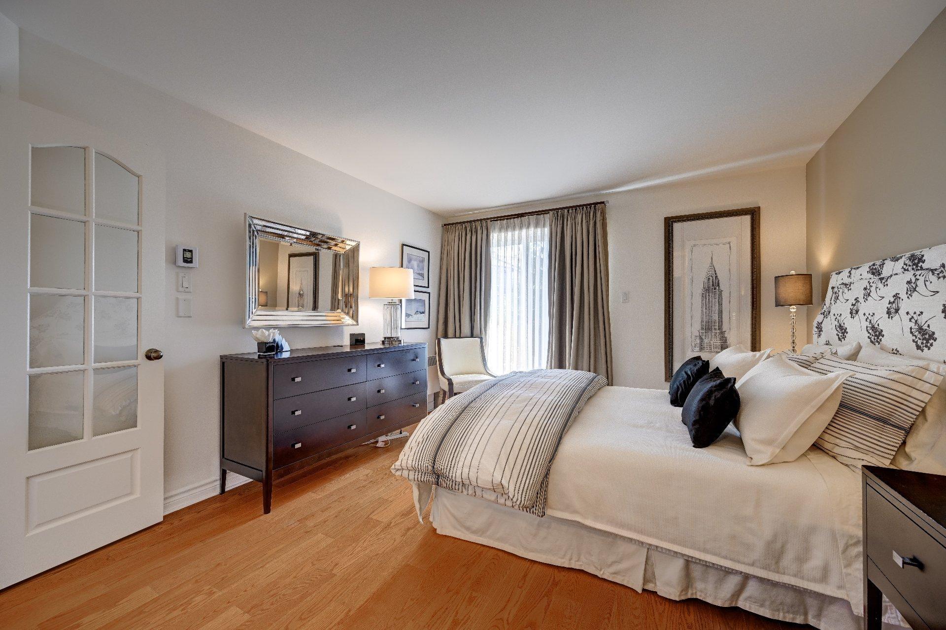 









651


Rue Jacques-Lavigne

, 201,
Sainte-Thérèse,




QC
J7E5W2

