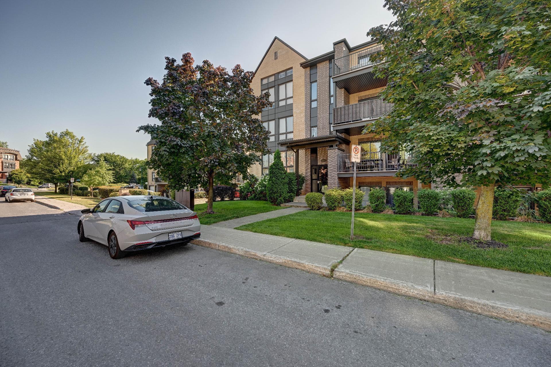 









651


Rue Jacques-Lavigne

, 201,
Sainte-Thérèse,




QC
J7E5W2

