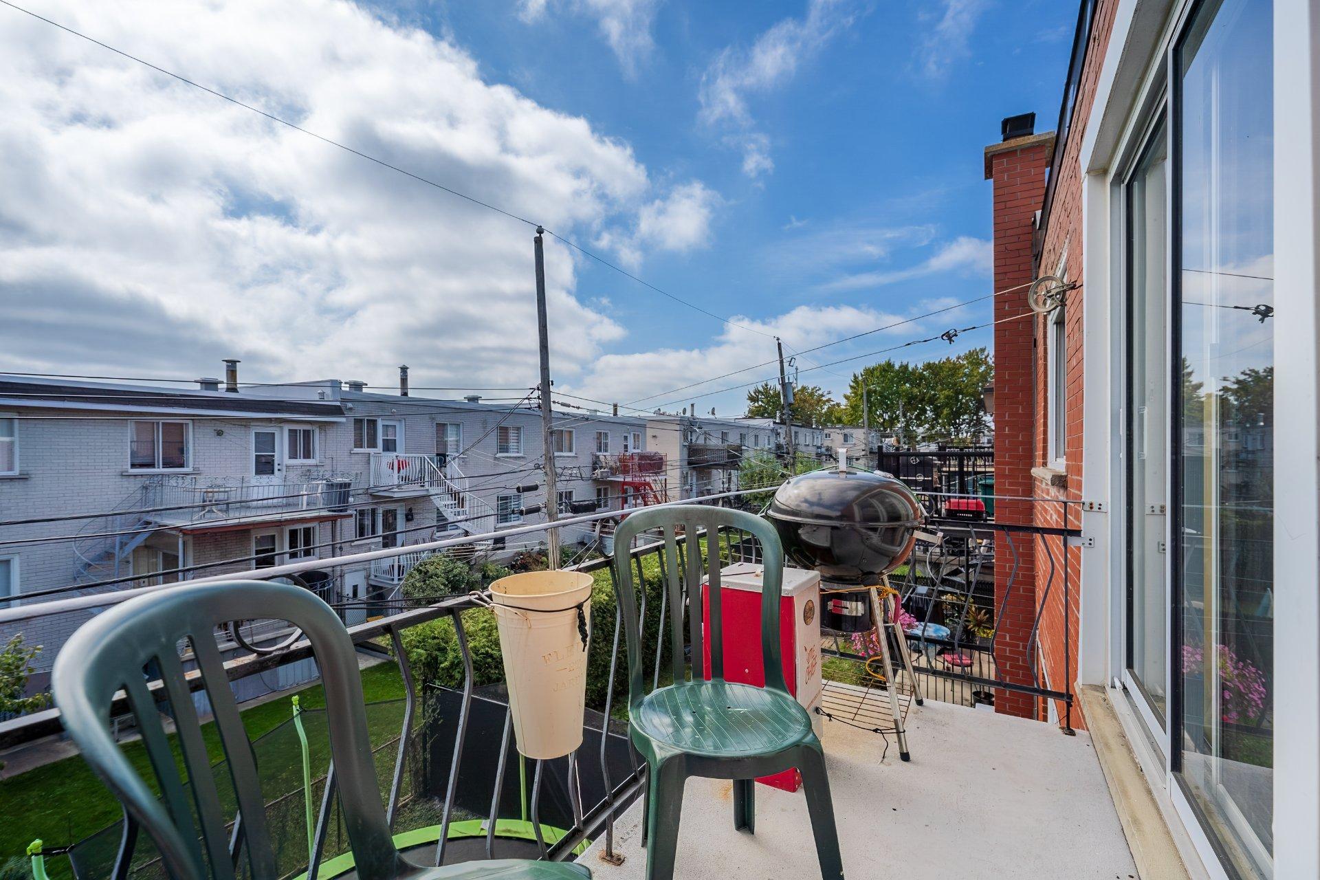 









1448

 - 1450


Rue Moreau

,
Montréal (LaSalle),




QC
H8N1G3

