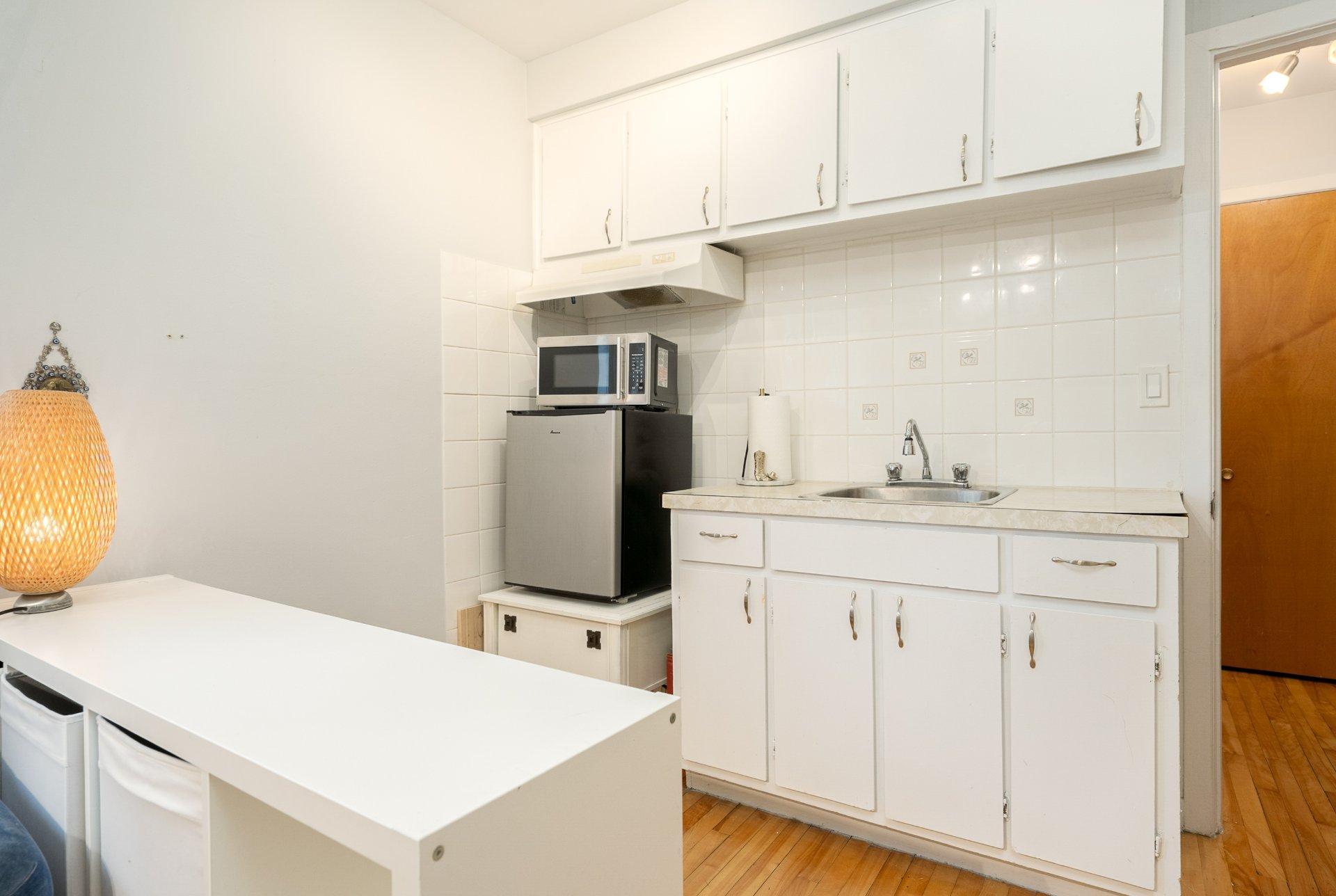 









1448

 - 1450


Rue Moreau

,
Montréal (LaSalle),




QC
H8N1G3

