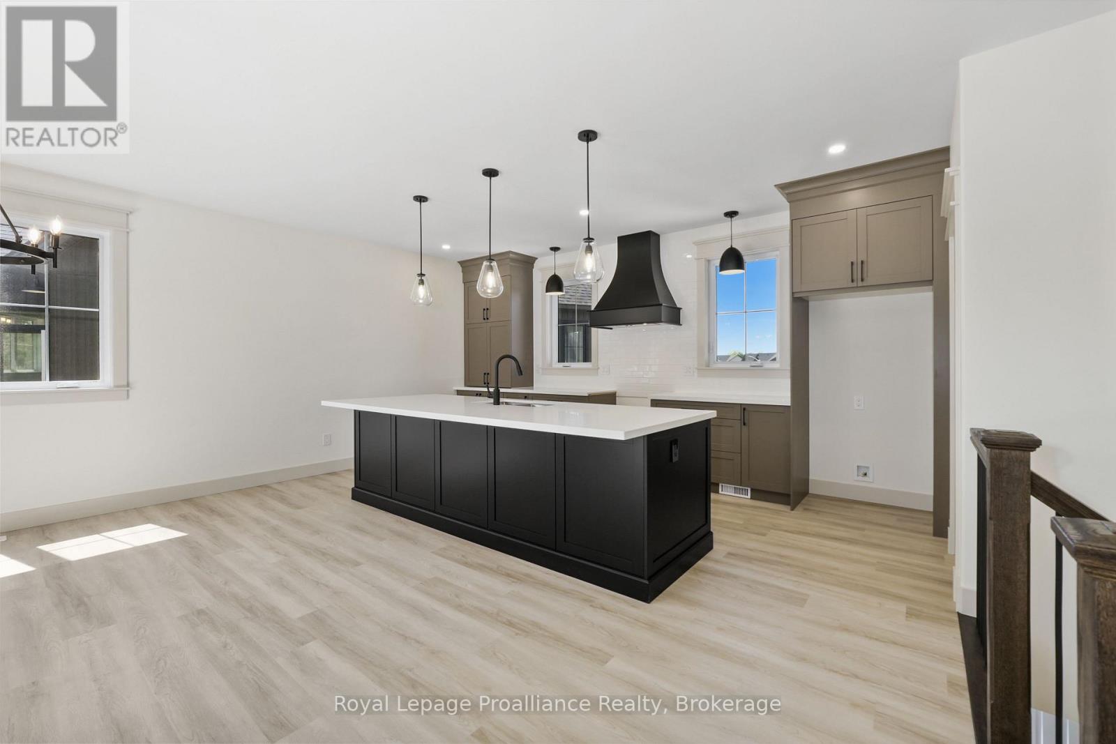 












34 HOLLINGSWORTH STREET

,
Cramahe (Colborne),




Ontario
K0K1S0

