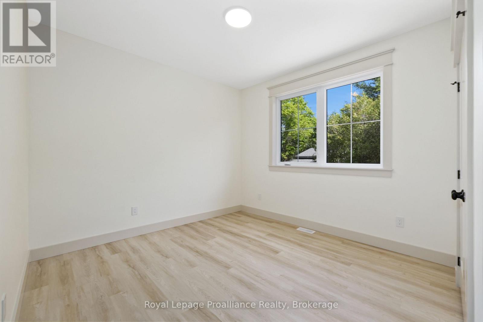 












34 HOLLINGSWORTH STREET

,
Cramahe (Colborne),




Ontario
K0K1S0

