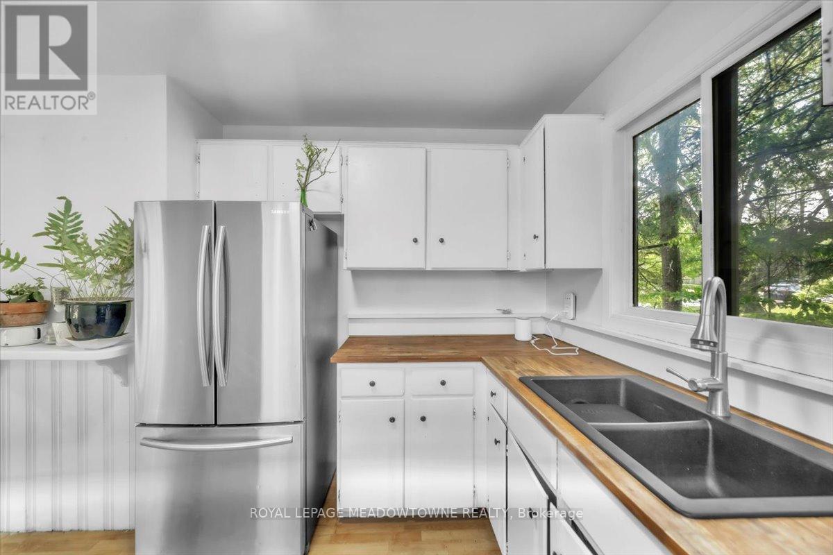 












39 MILL STREET

,
Erin,




Ontario
N0B1Z0

