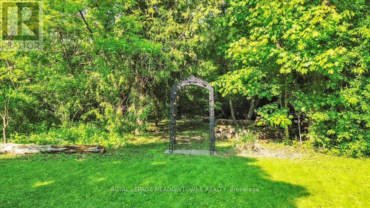 












39 MILL STREET

,
Erin,




Ontario
N0B1Z0

