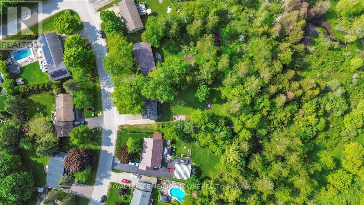 












39 MILL STREET

,
Erin,




Ontario
N0B1Z0

