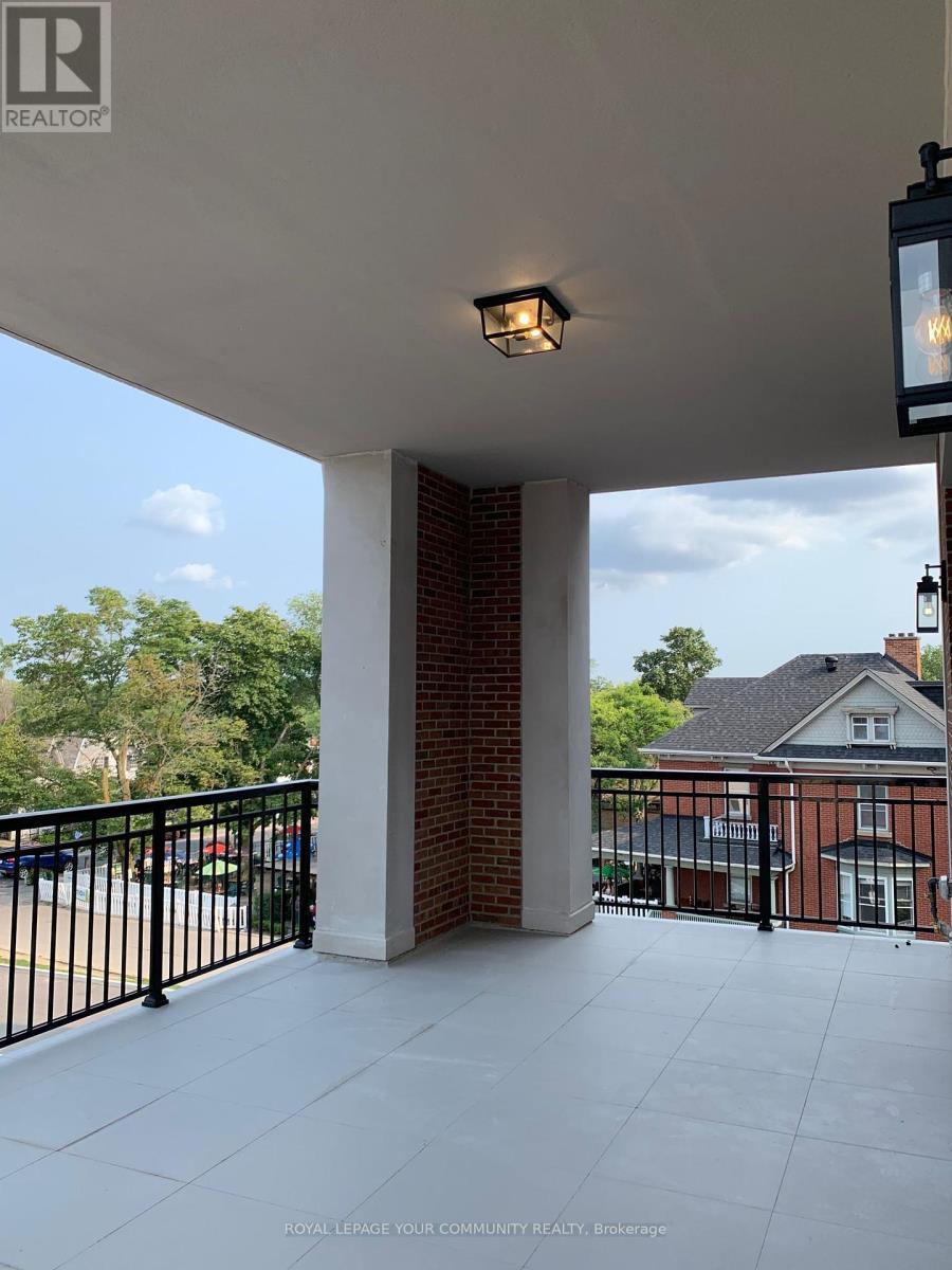 












#303 - 208 MAIN ST  UNIONVILLE STREET

,
Markham,




Ontario
L3R6G8

