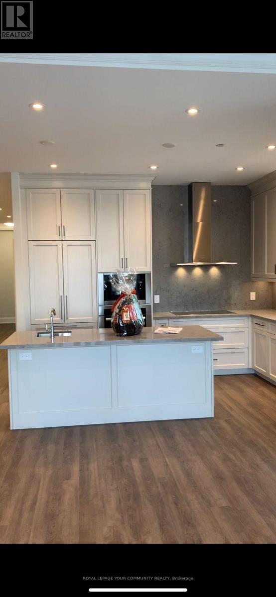 












#303 - 208 MAIN ST  UNIONVILLE STREET

,
Markham,




Ontario
L3R6G8

