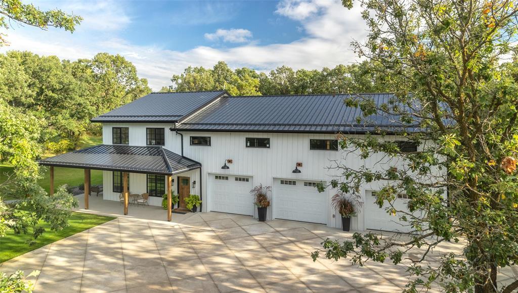 












108061 42N Road

,
Brandon,




Manitoba
R0K1P0

