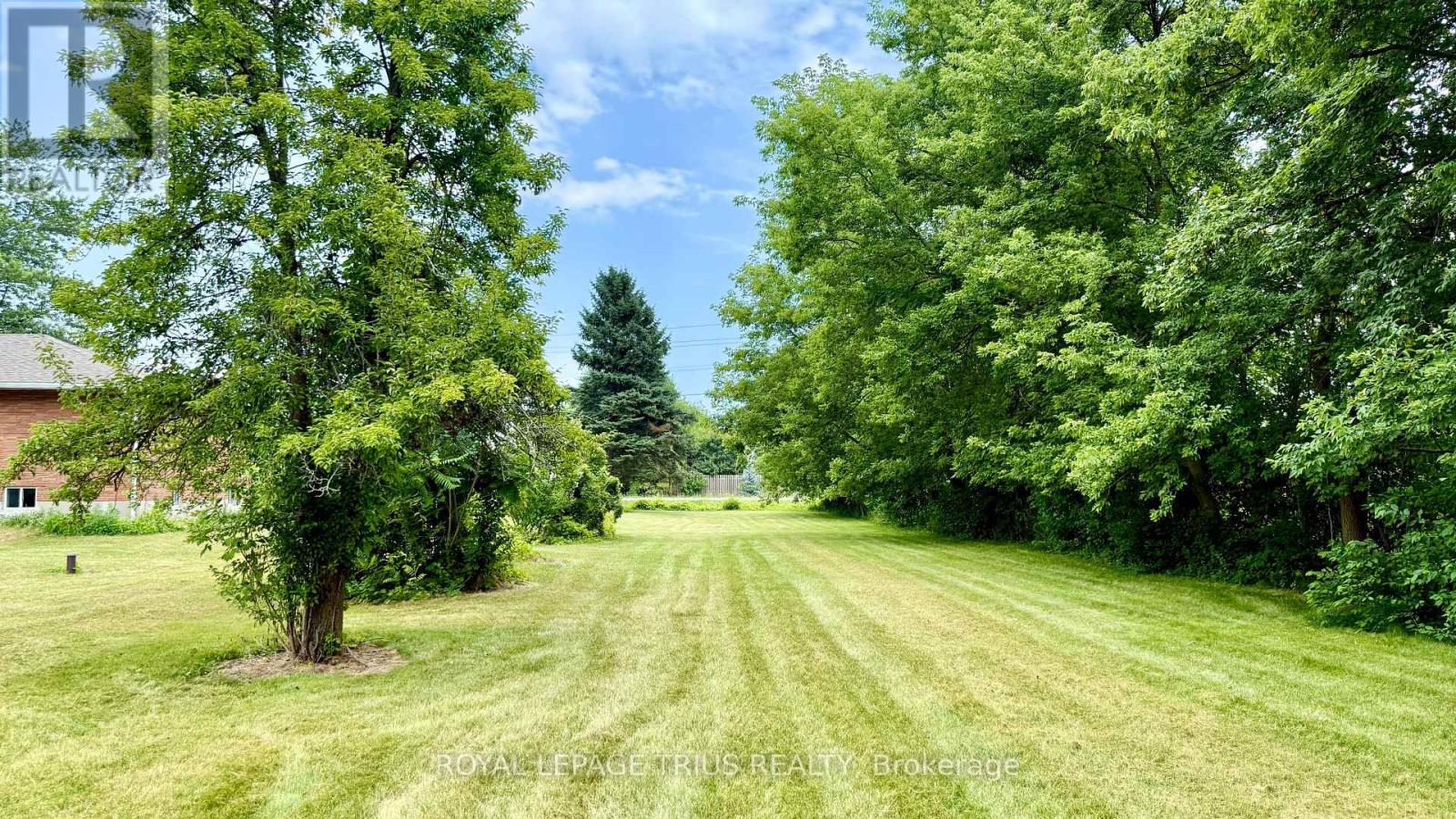 












1665 COCKSHUTT ROAD

,
Norfolk (Townsend),




Ontario
N0E1Y0

