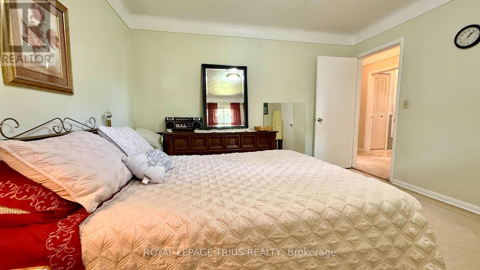 












1665 COCKSHUTT ROAD

,
Norfolk (Townsend),




Ontario
N0E1Y0

