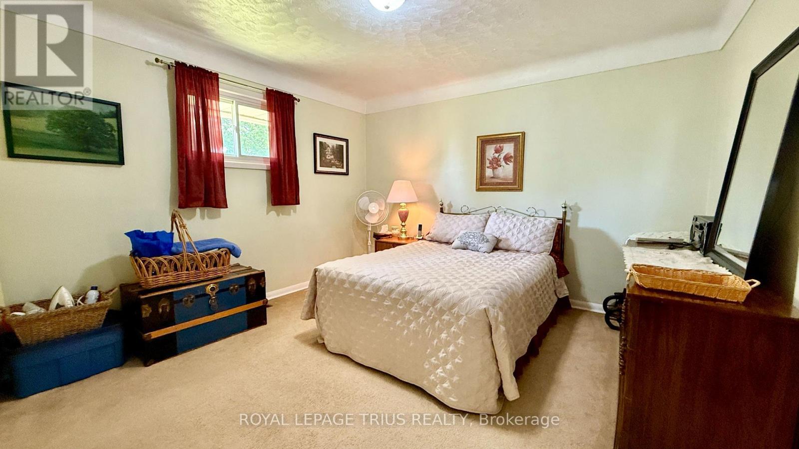 












1665 COCKSHUTT ROAD

,
Norfolk (Townsend),




Ontario
N0E1Y0

