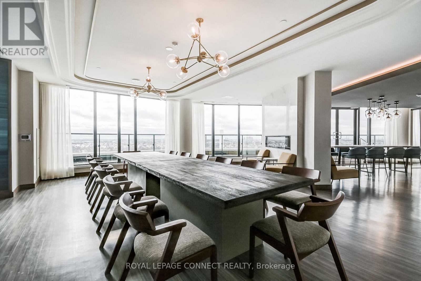 












209 - 120 EAGLE ROCK WAY

,
Vaughan,




Ontario
L6A5C2

