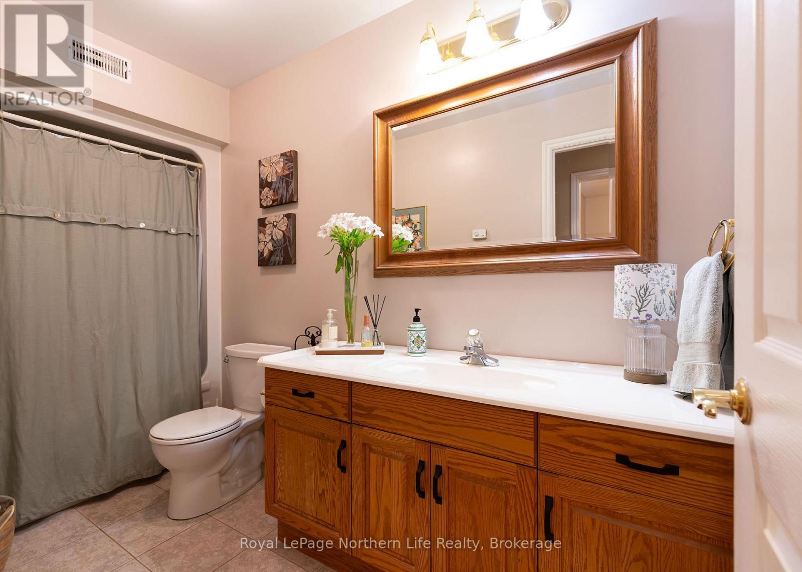 












389 CARMICHAEL DRIVE

,
North Bay (Airport),




Ontario
P1B8G2

