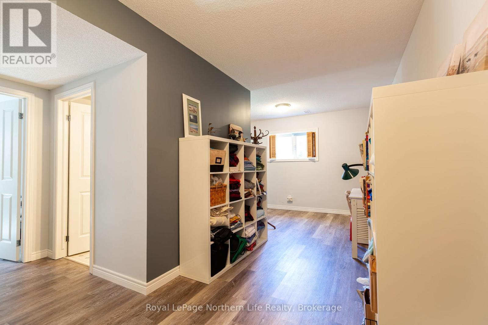 












389 CARMICHAEL DRIVE

,
North Bay (Airport),




Ontario
P1B8G2

