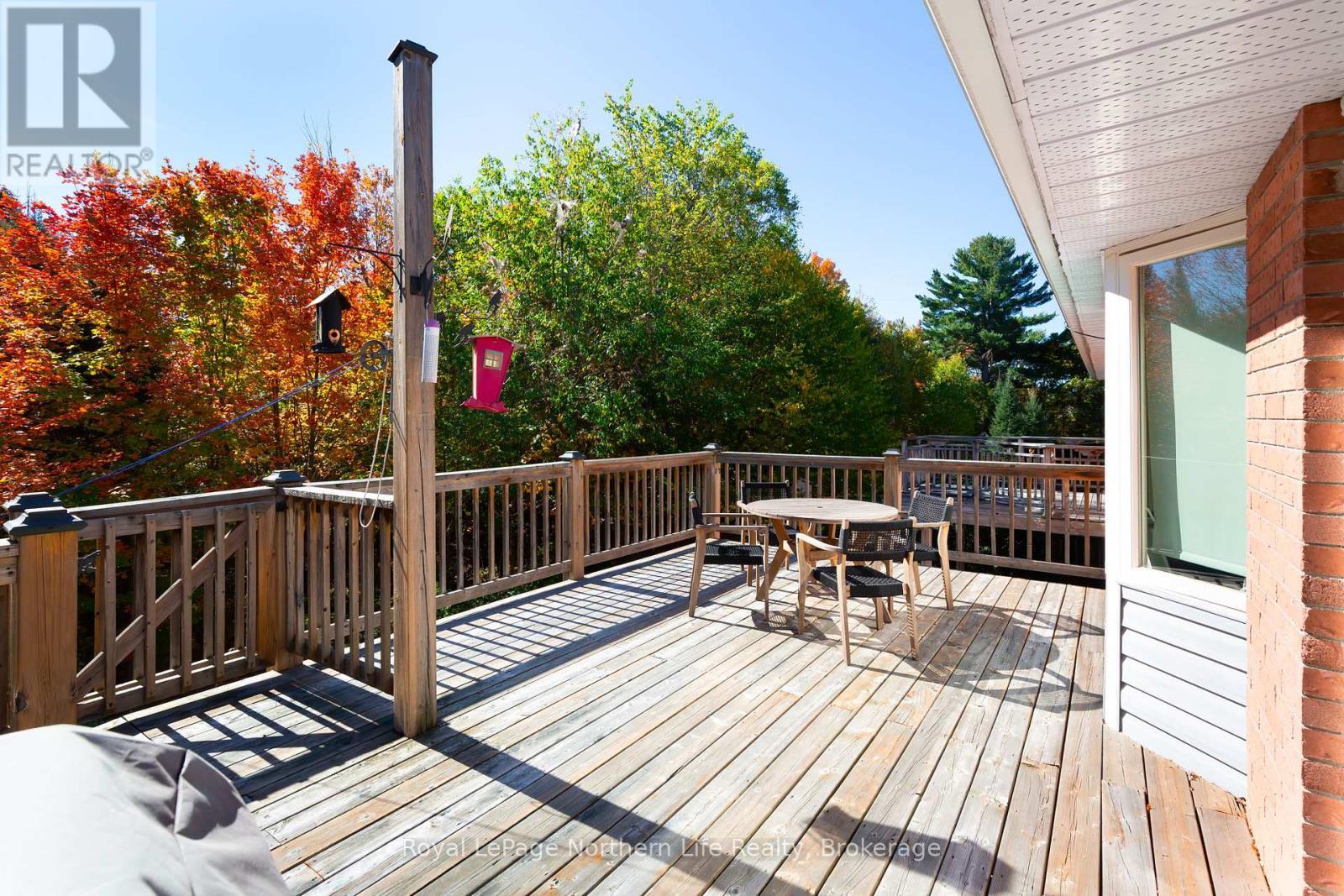 












389 CARMICHAEL DRIVE

,
North Bay (Airport),




Ontario
P1B8G2

