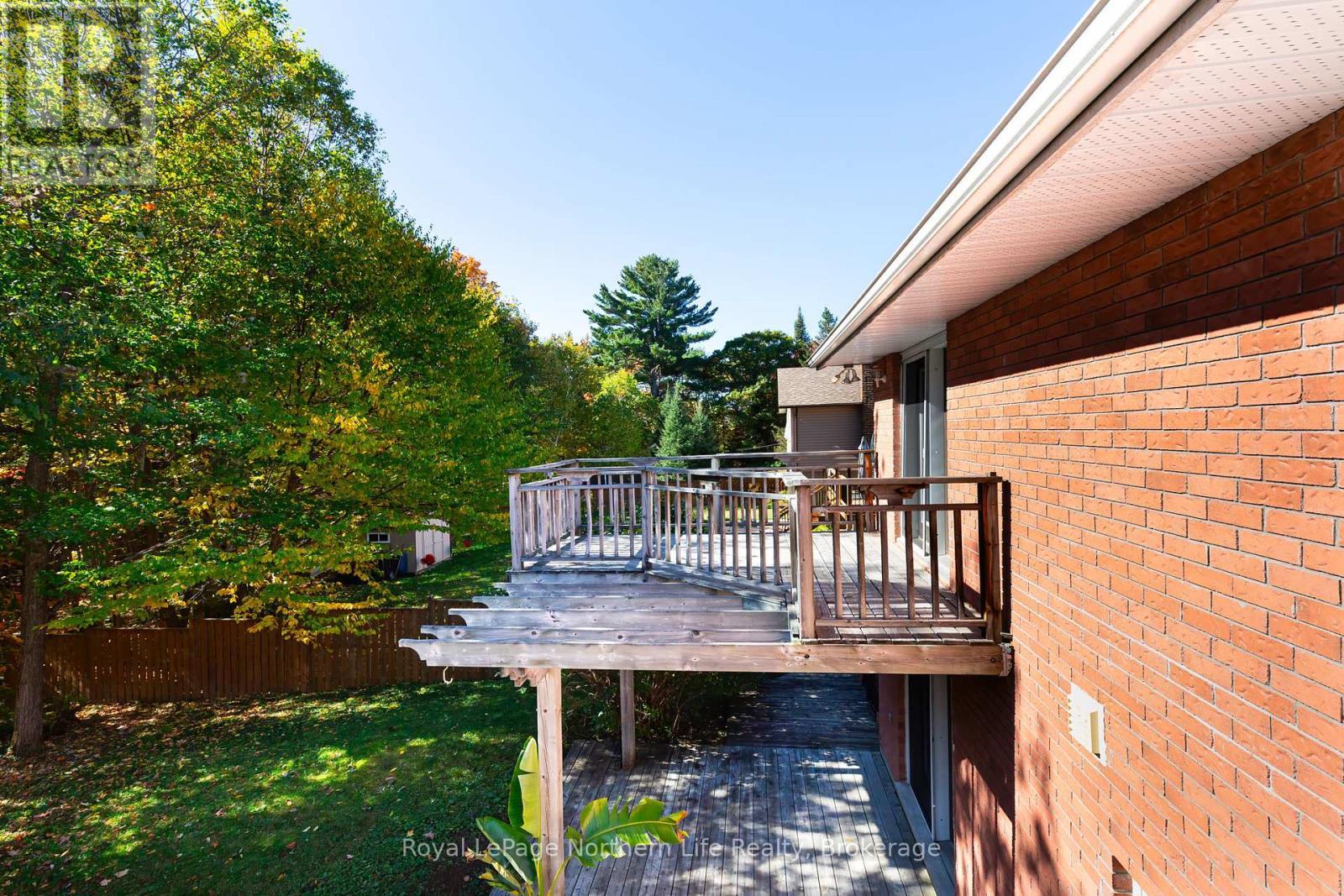 












389 CARMICHAEL DRIVE

,
North Bay (Airport),




Ontario
P1B8G2

