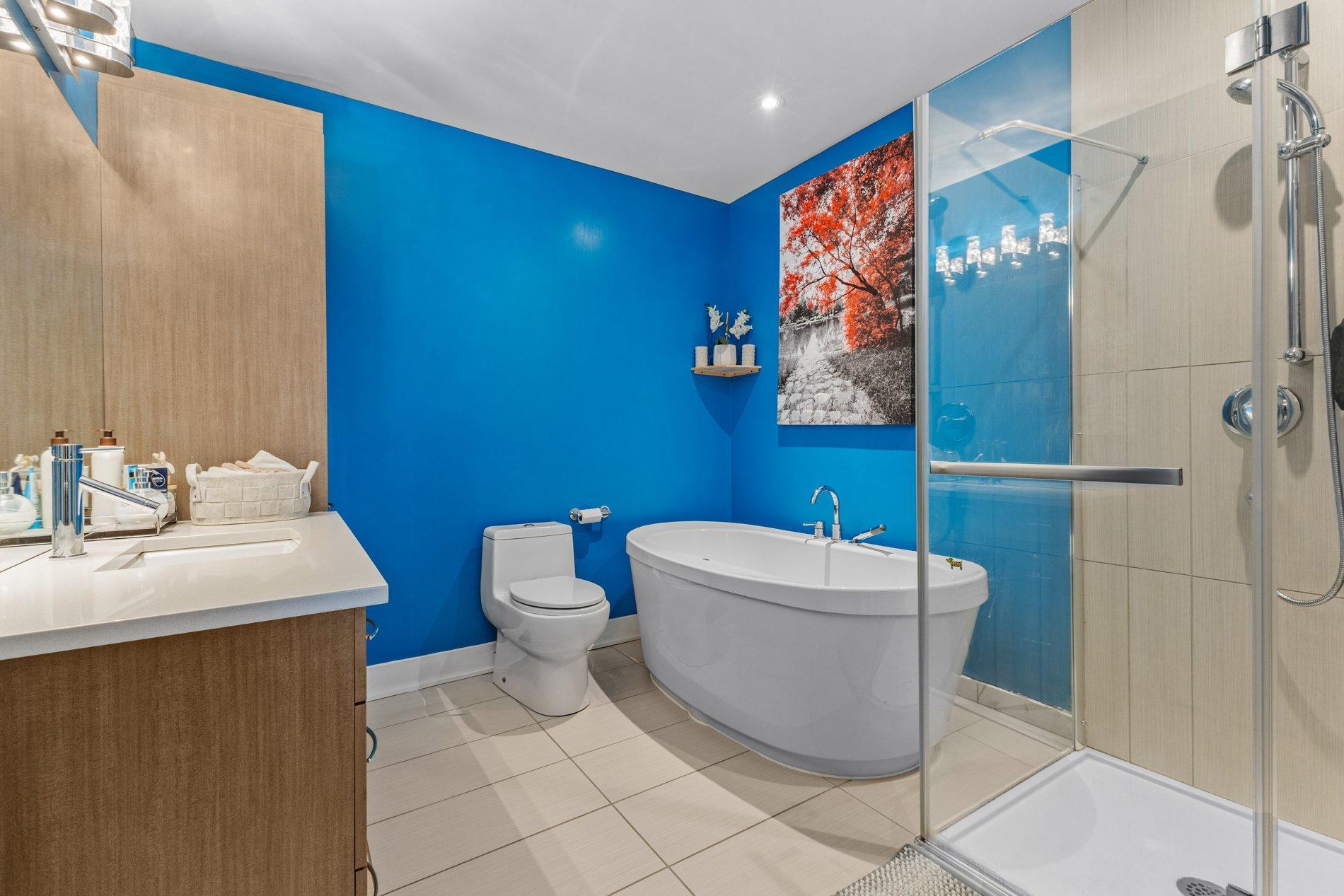 









663


Rue Robert-Élie

, 401,
Laval (Laval-des-Rapides),




QC
H7N3Y9

