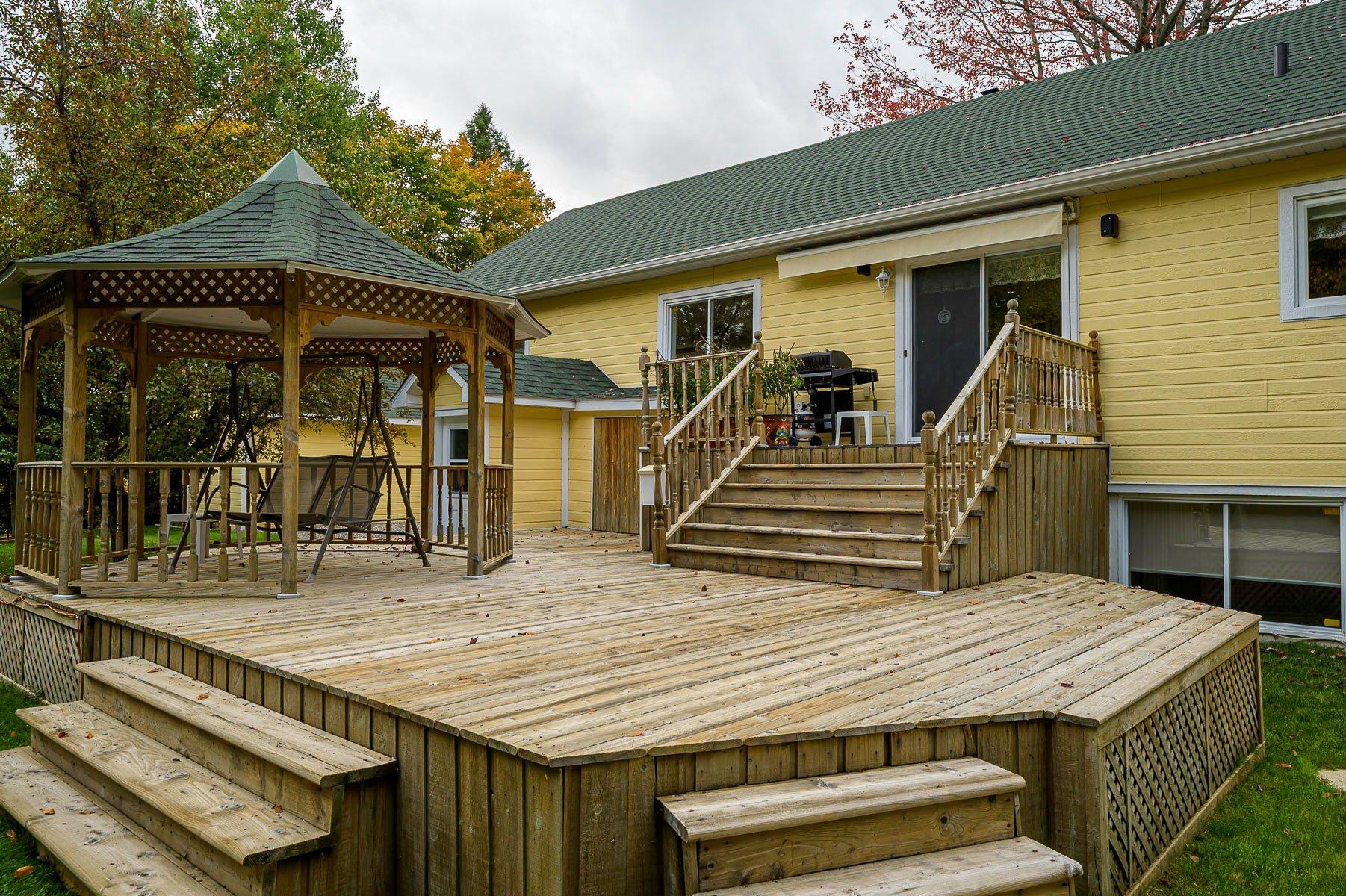 









81


Rue Dominyck

,
Sainte-Agathe-des-Monts,




QC
J8C2Z7


