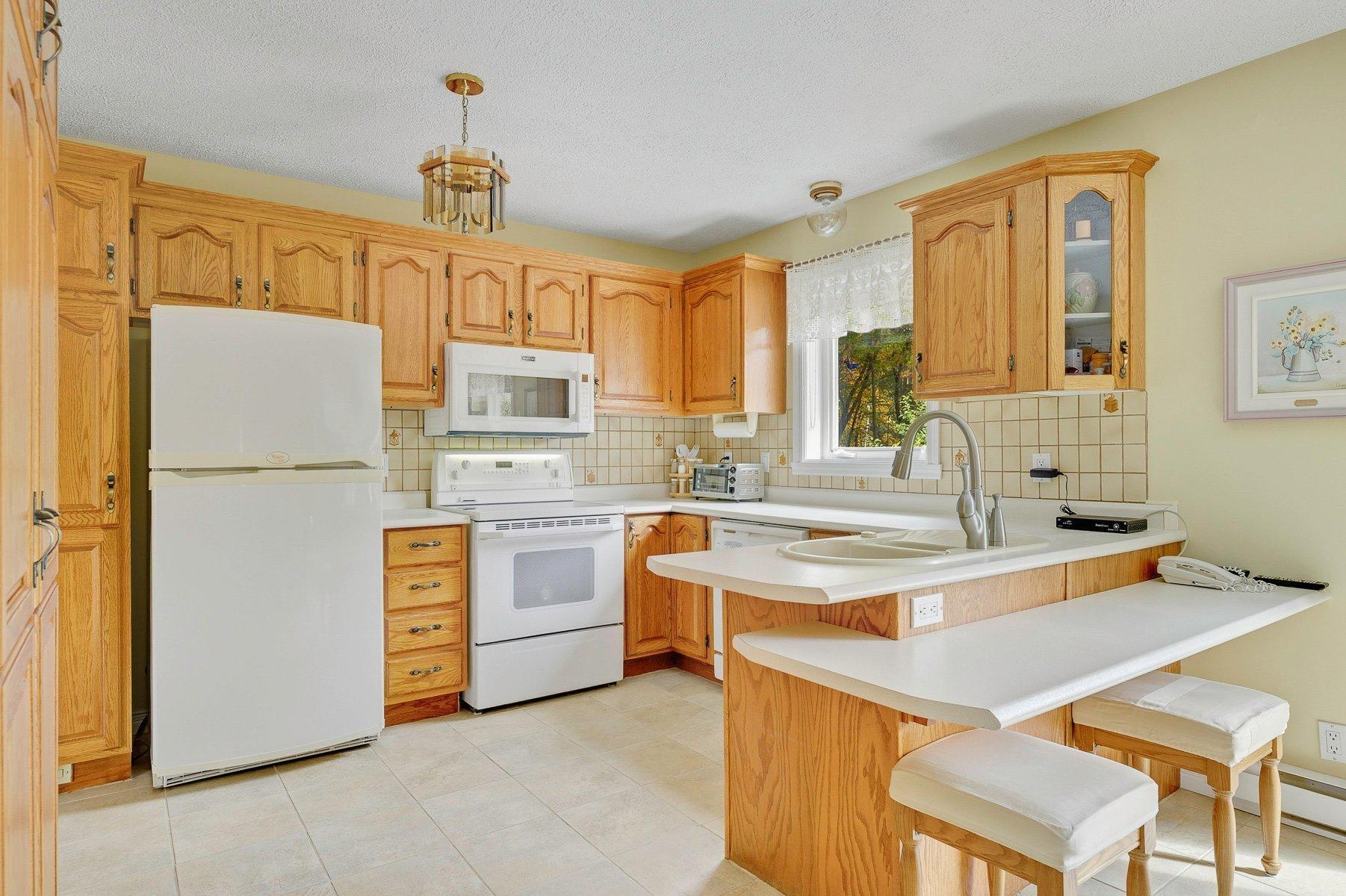 









81


Rue Dominyck

,
Sainte-Agathe-des-Monts,




QC
J8C2Z7

