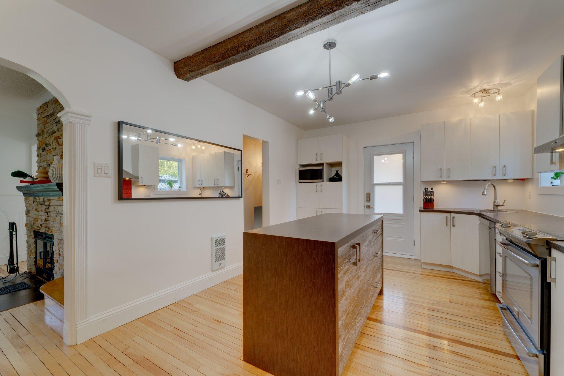 









320


Rue Paré

,
Granby,




QC
J2G5E7

