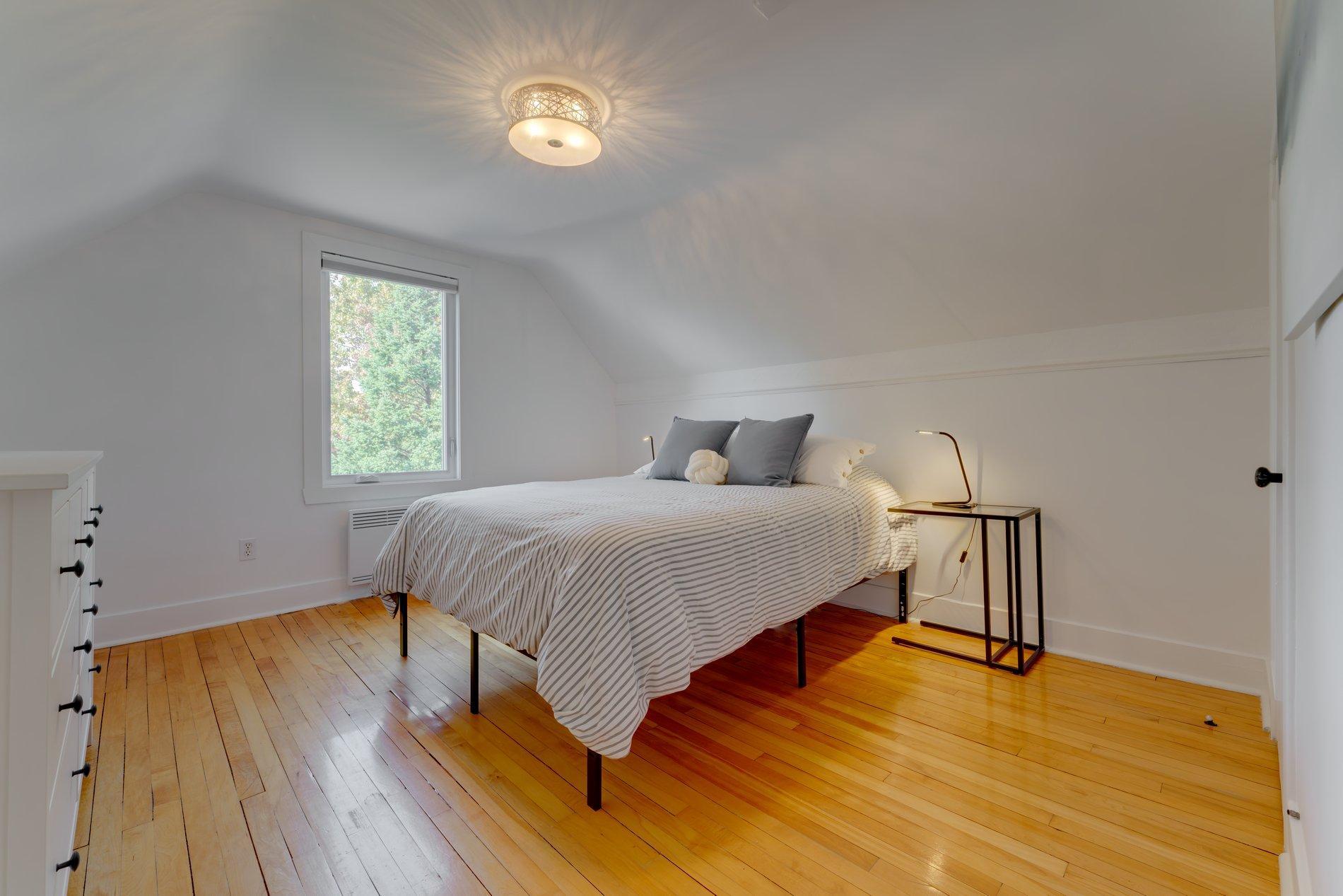 









320


Rue Paré

,
Granby,




QC
J2G5E7

