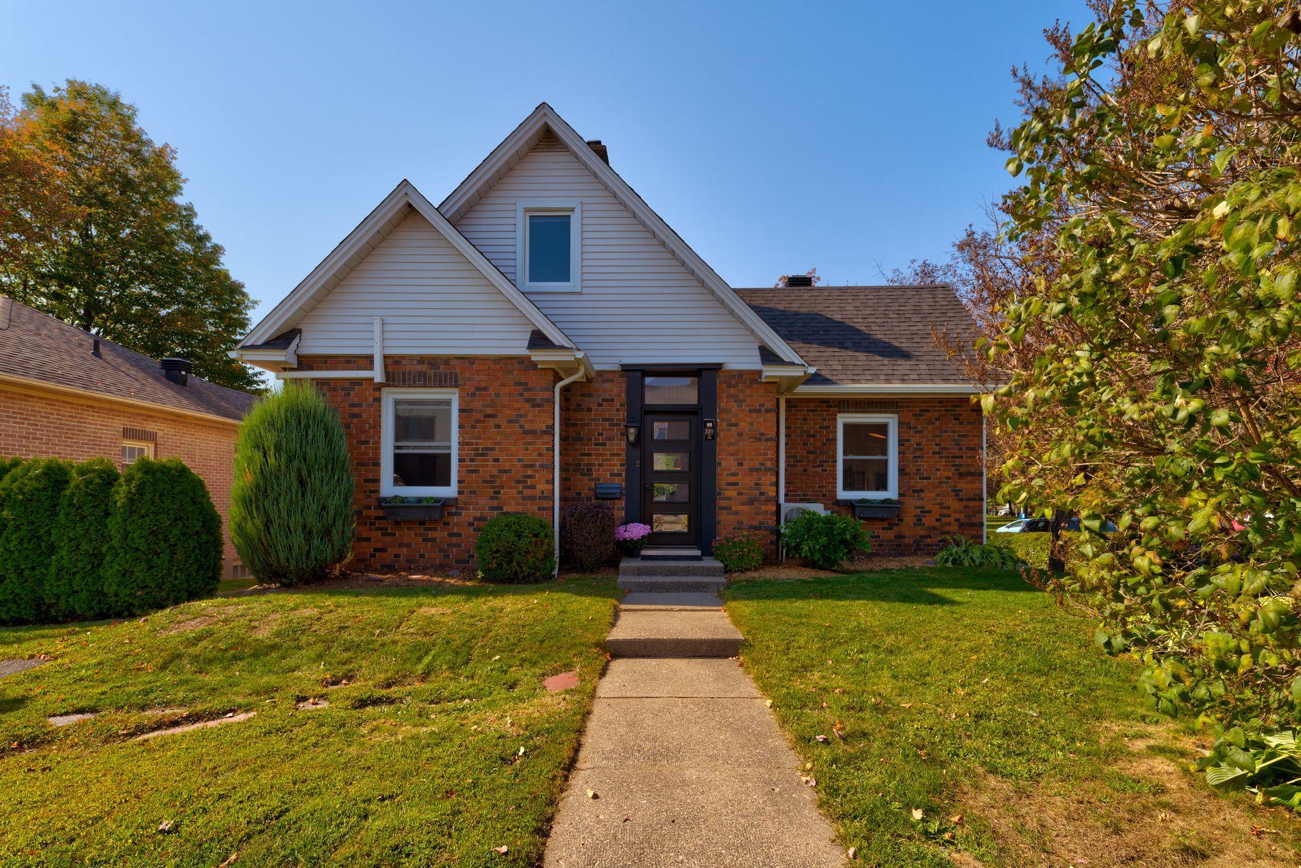









320


Rue Paré

,
Granby,




QC
J2G5E7

