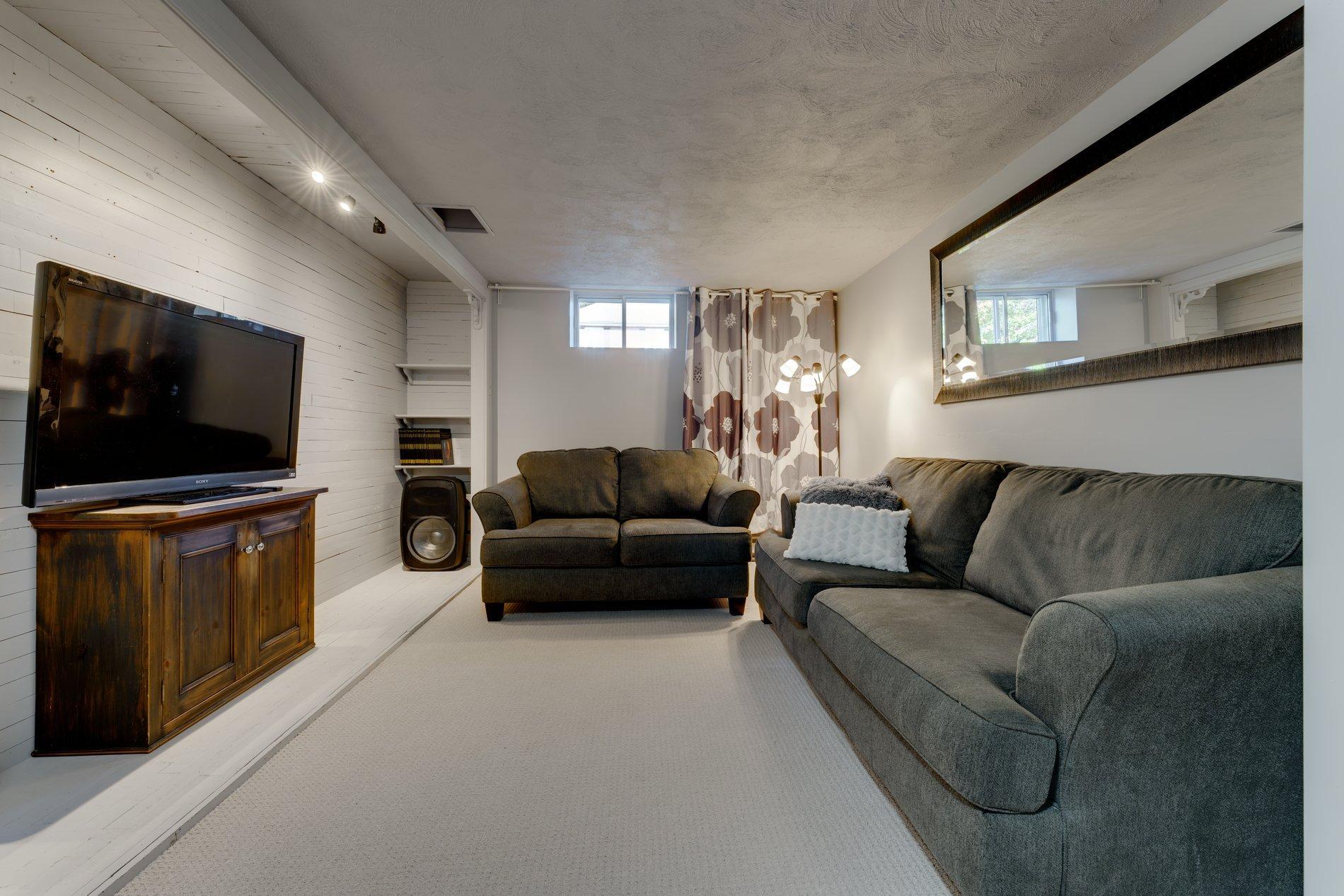 









320


Rue Paré

,
Granby,




QC
J2G5E7

