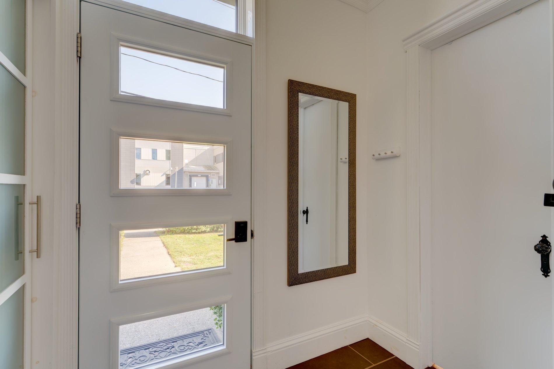 









320


Rue Paré

,
Granby,




QC
J2G5E7

