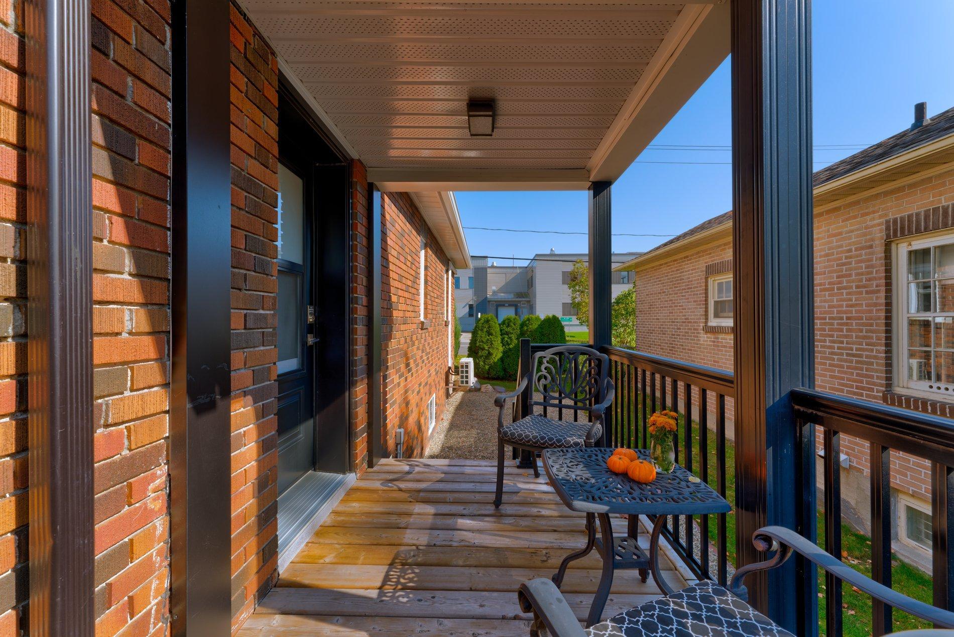 









320


Rue Paré

,
Granby,




QC
J2G5E7

