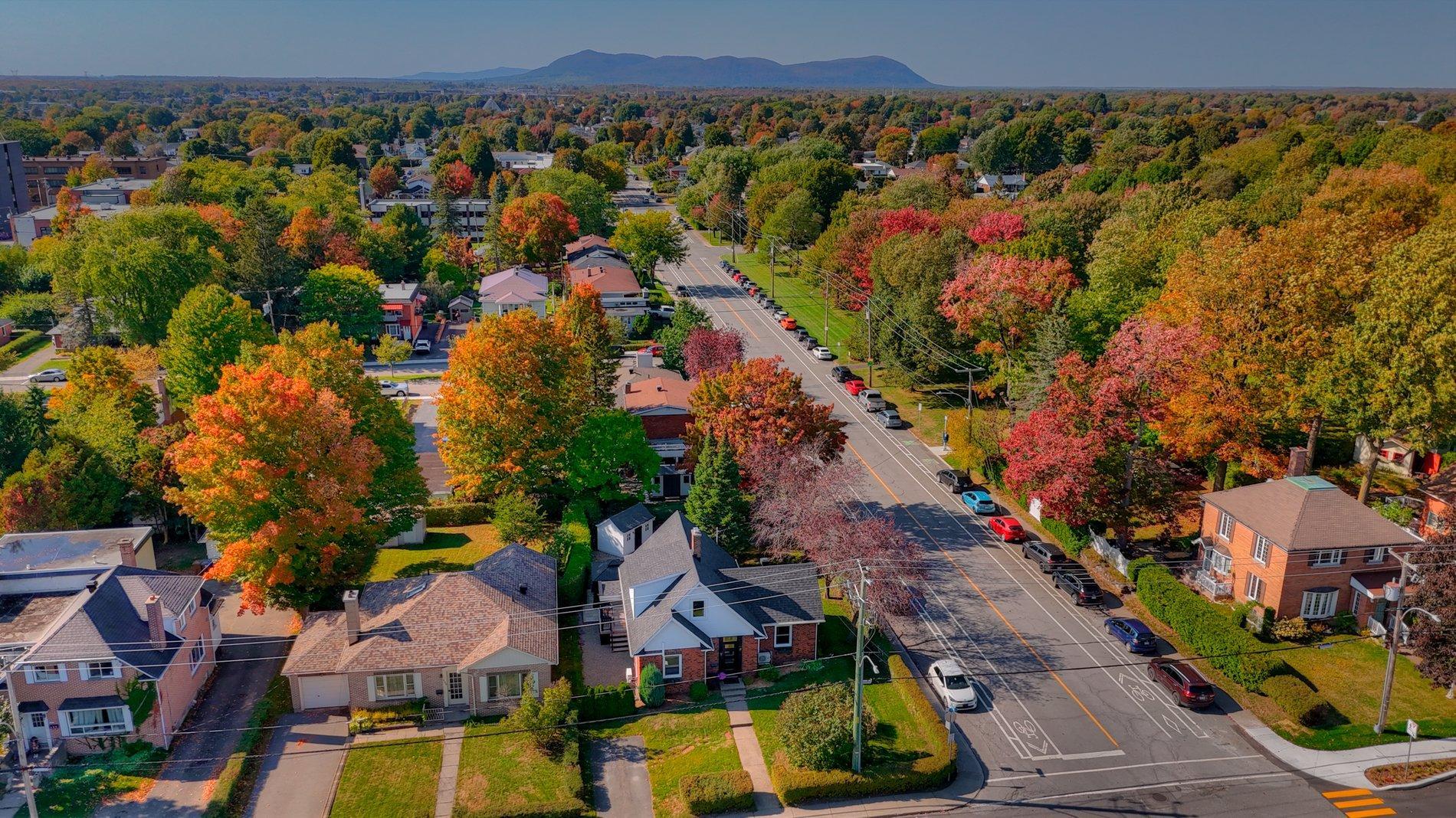 









320


Rue Paré

,
Granby,




QC
J2G5E7

