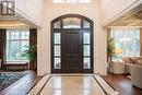Grand Entry w/Vaulted Ceilings