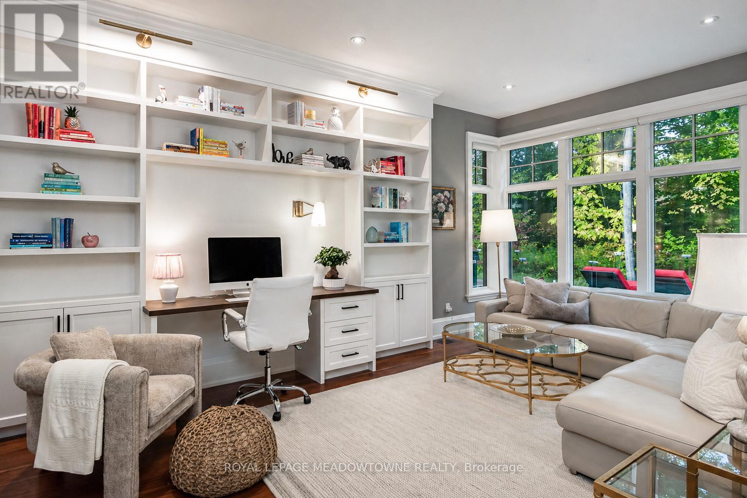 












13160 NASSAGAWEYA ESQUESING TOWNLINE

,
Milton,




Ontario
L7J2L7

