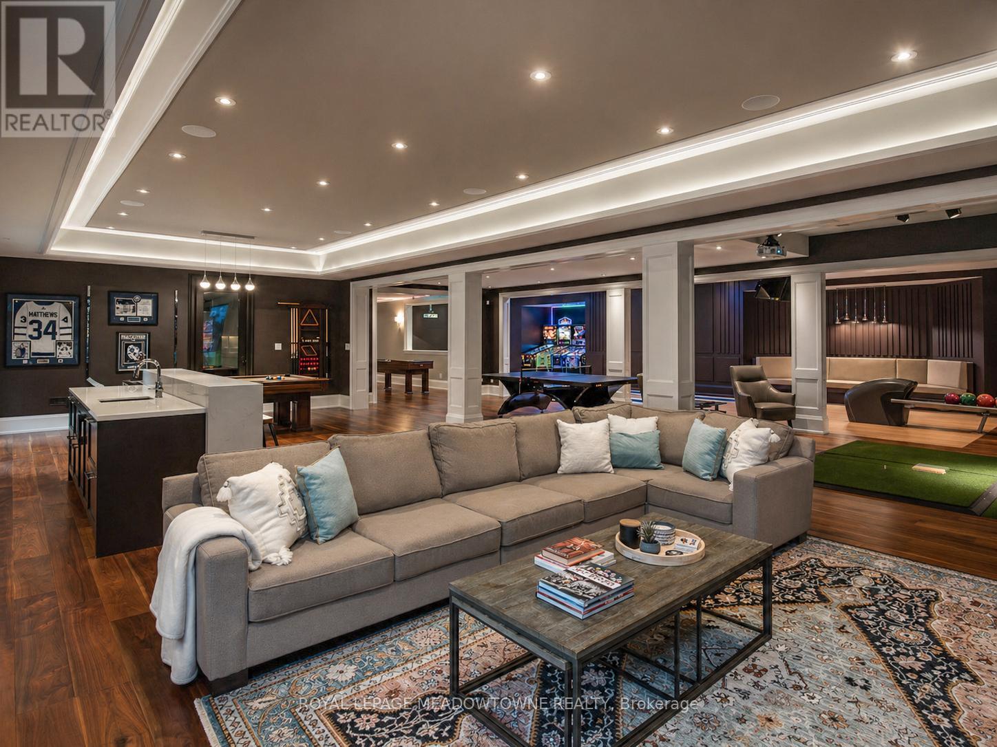 












13160 NASSAGAWEYA ESQUESING TOWNLINE

,
Milton,




Ontario
L7J2L7

