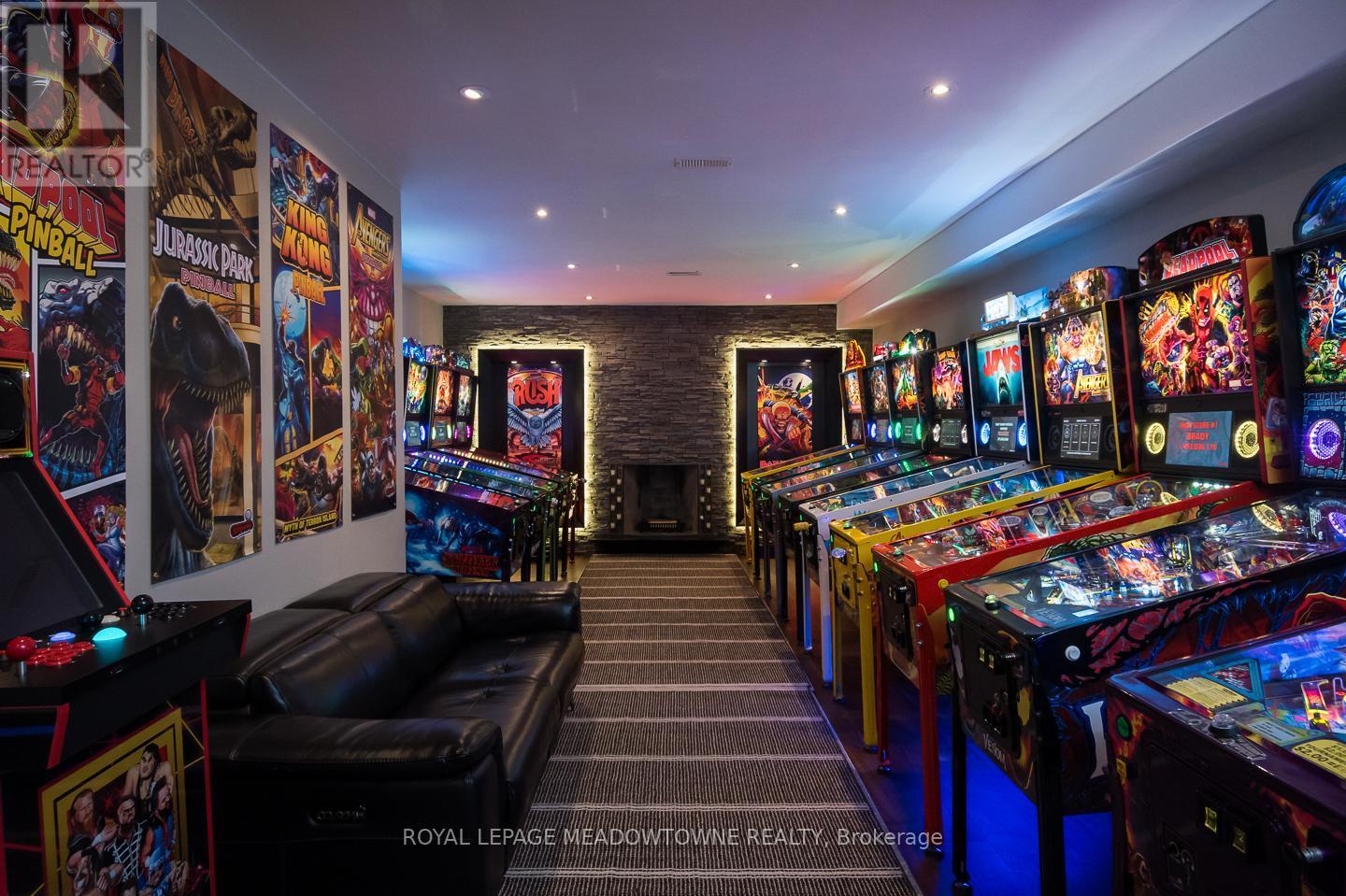 












13160 NASSAGAWEYA ESQUESING TOWNLINE

,
Milton,




Ontario
L7J2L7

