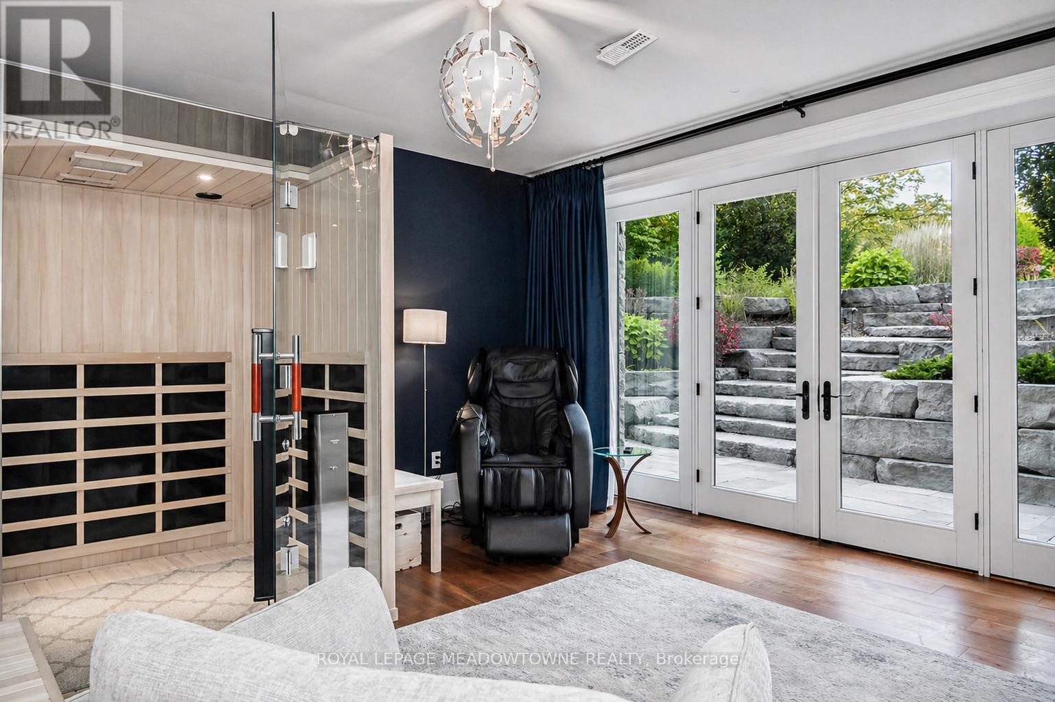 












13160 NASSAGAWEYA ESQUESING TOWNLINE

,
Milton,




Ontario
L7J2L7

