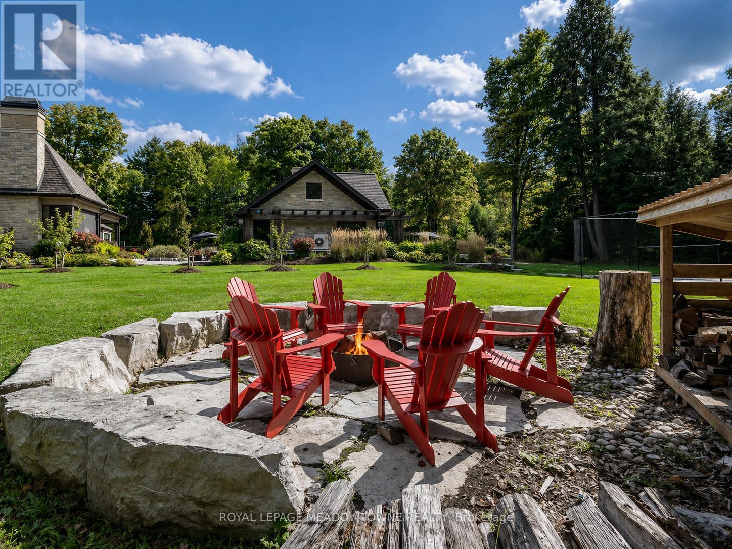 












13160 NASSAGAWEYA ESQUESING TOWNLINE

,
Milton,




Ontario
L7J2L7

