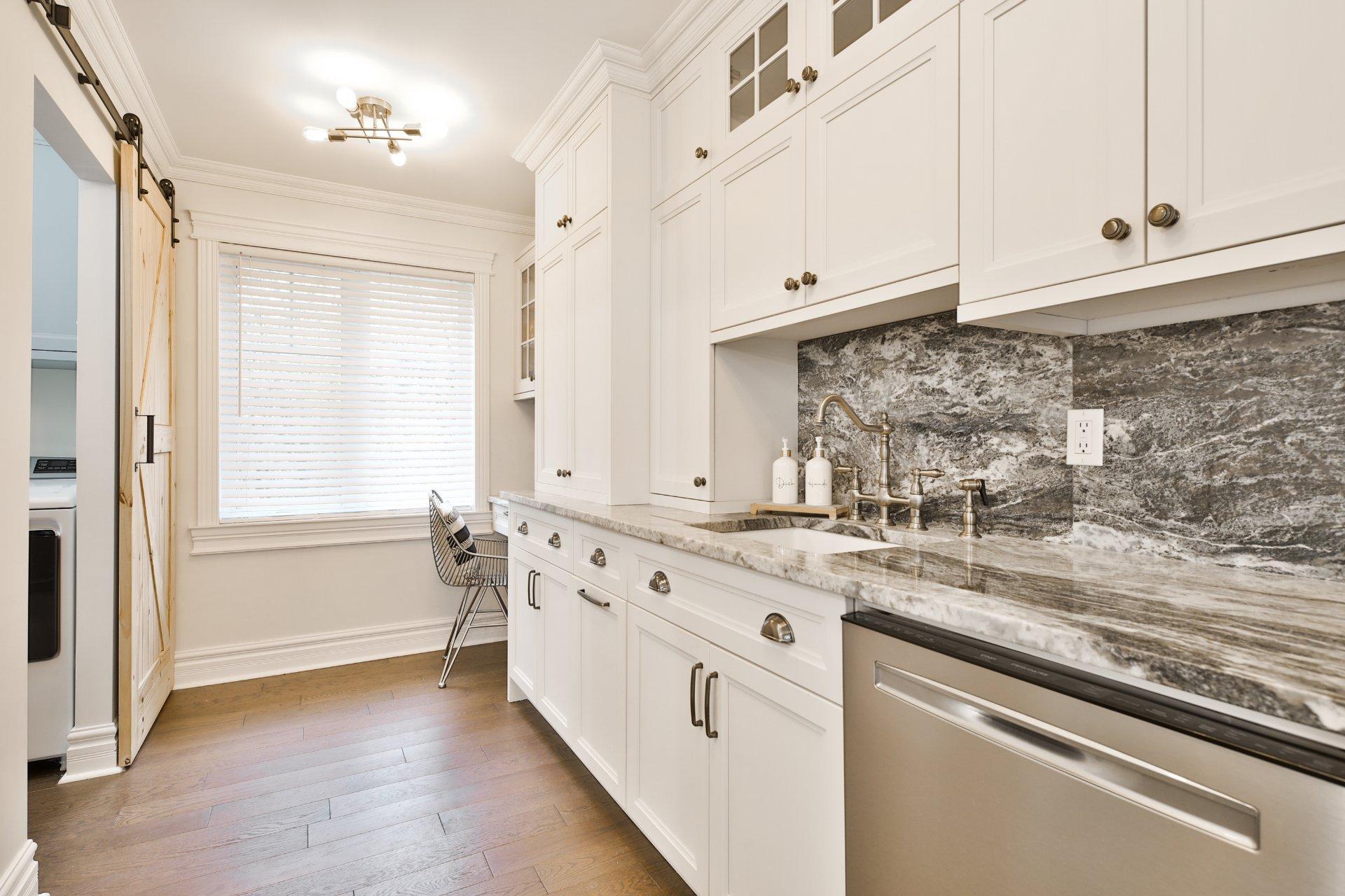 









5142


Ch. Salaberry

,
Carignan,




QC
J3L0K4

