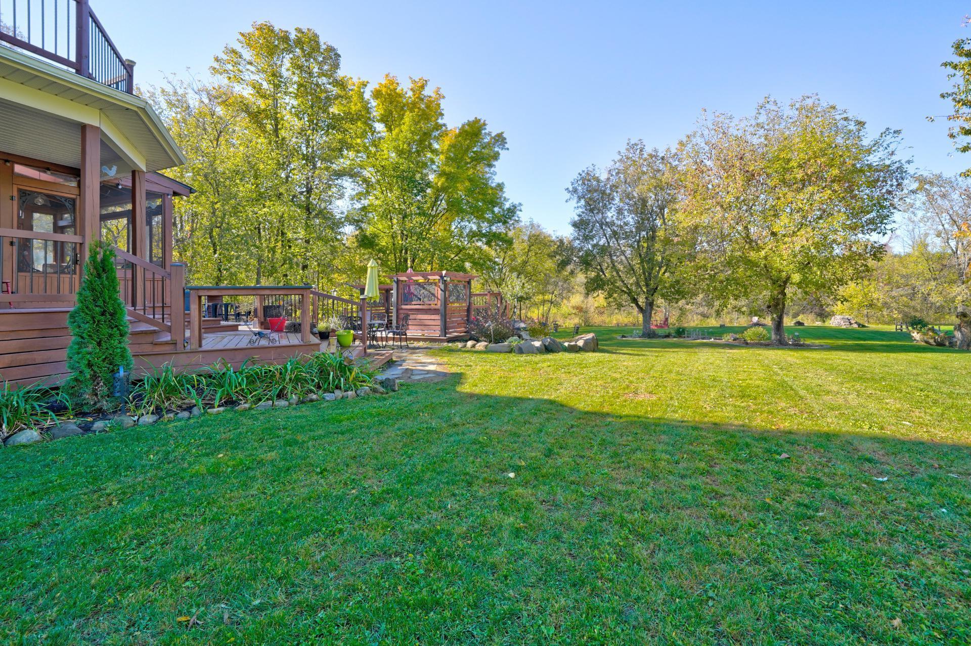 









5142


Ch. Salaberry

,
Carignan,




QC
J3L0K4

