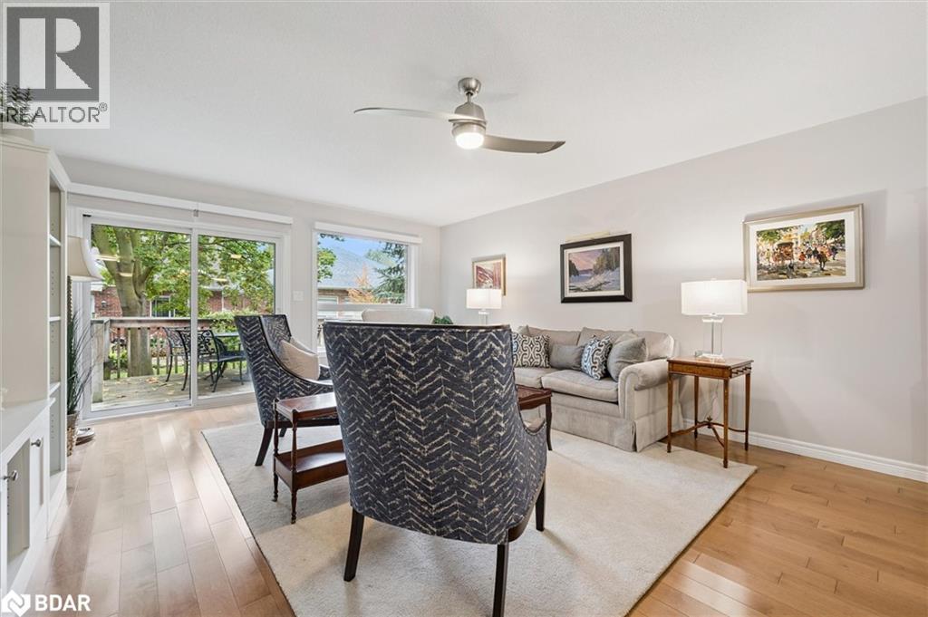 












11 MAGNOLIA Lane

,
Guelph,




Ontario
N1G4X7

