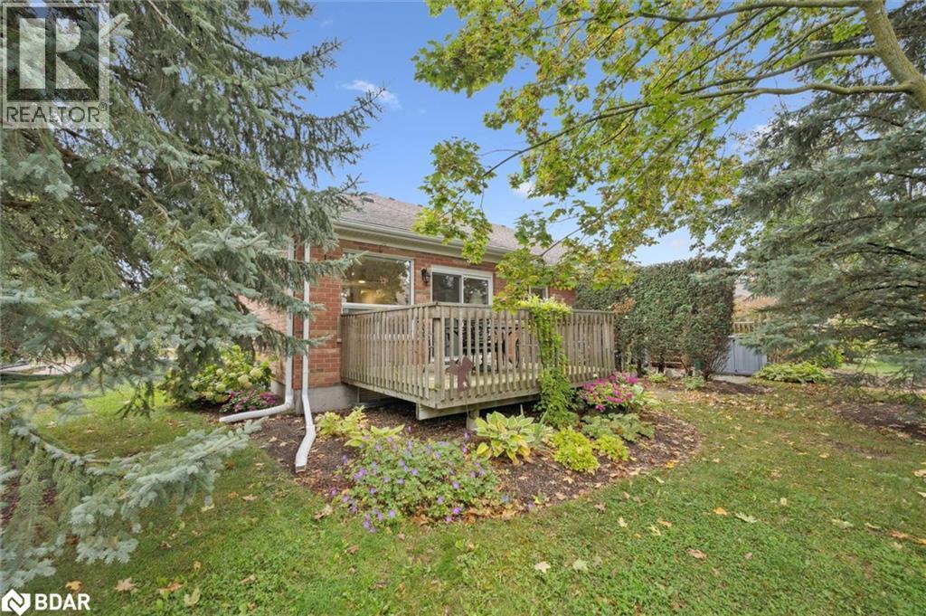 












11 MAGNOLIA Lane

,
Guelph,




Ontario
N1G4X7

