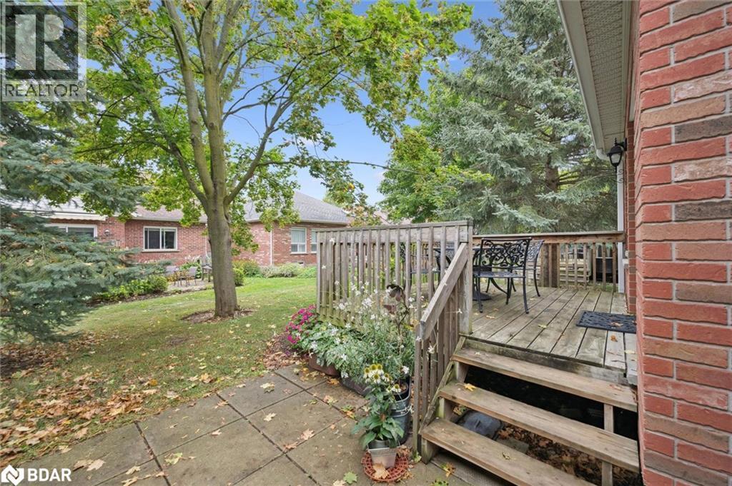 












11 MAGNOLIA Lane

,
Guelph,




Ontario
N1G4X7

