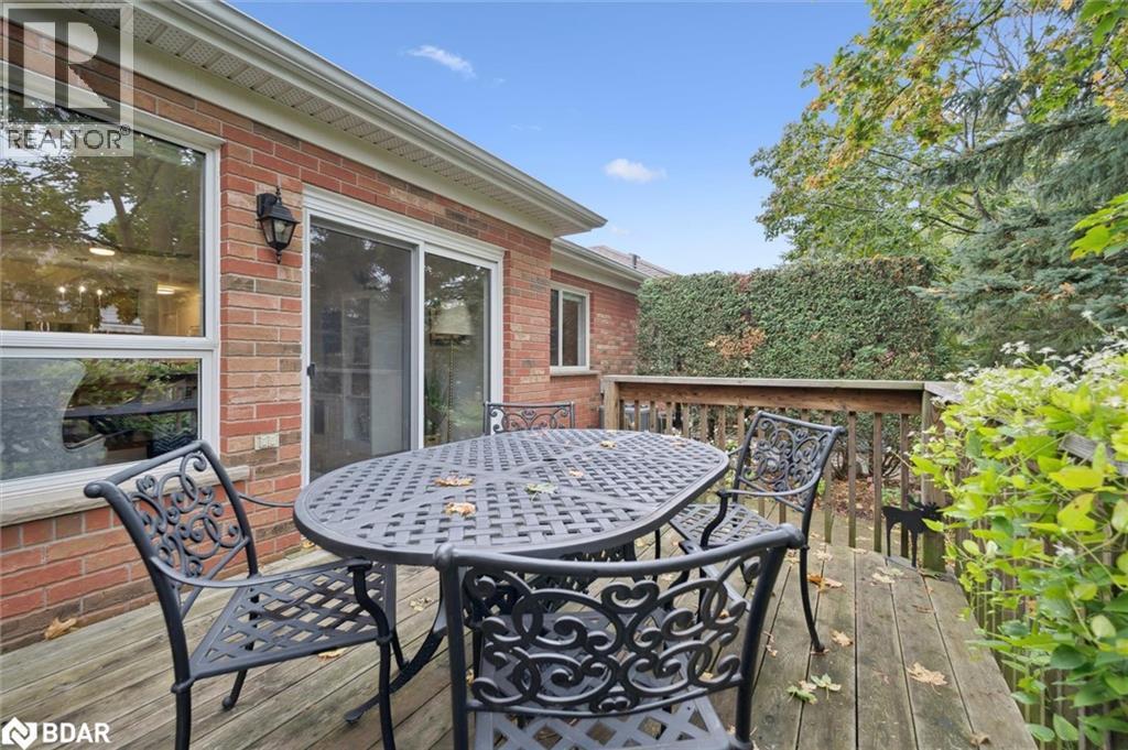 












11 MAGNOLIA Lane

,
Guelph,




Ontario
N1G4X7


