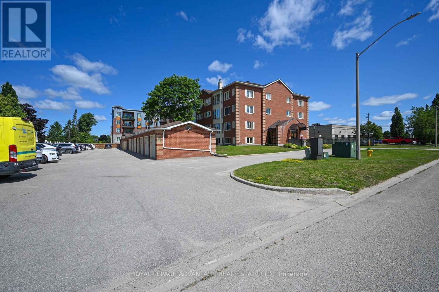 












401 - 10 ARMSTRONG DRIVE

,
Smiths Falls,




Ontario
K7A5H8

