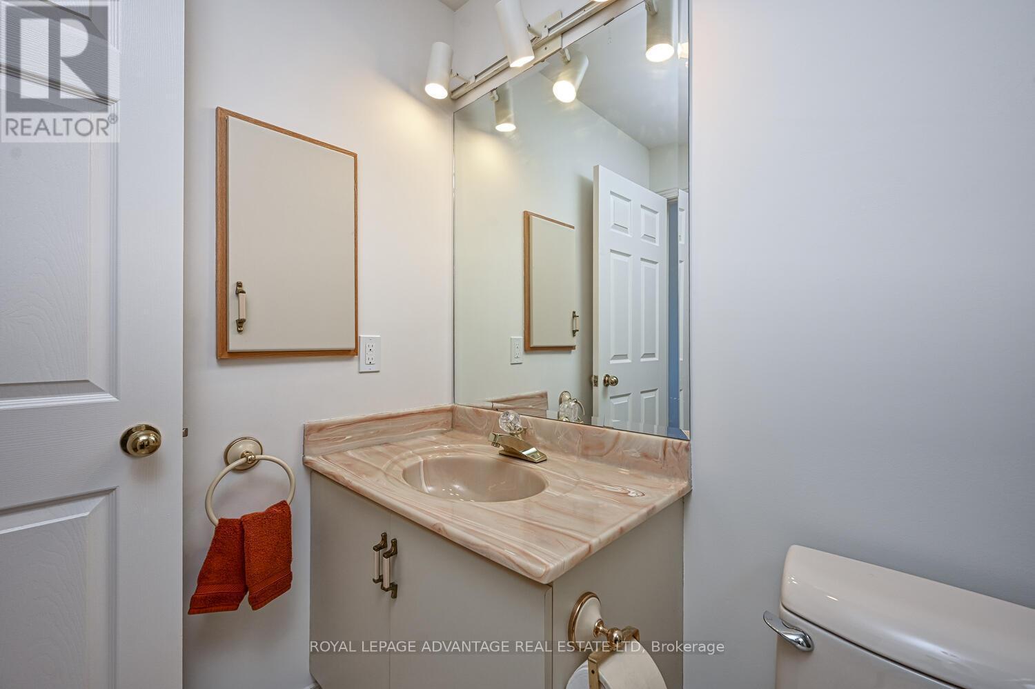 












401 - 10 ARMSTRONG DRIVE

,
Smiths Falls,




Ontario
K7A5H8

