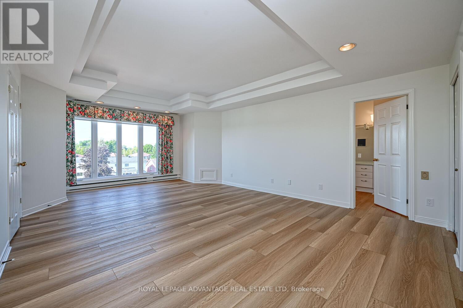 












401 - 10 ARMSTRONG DRIVE

,
Smiths Falls,




Ontario
K7A5H8

