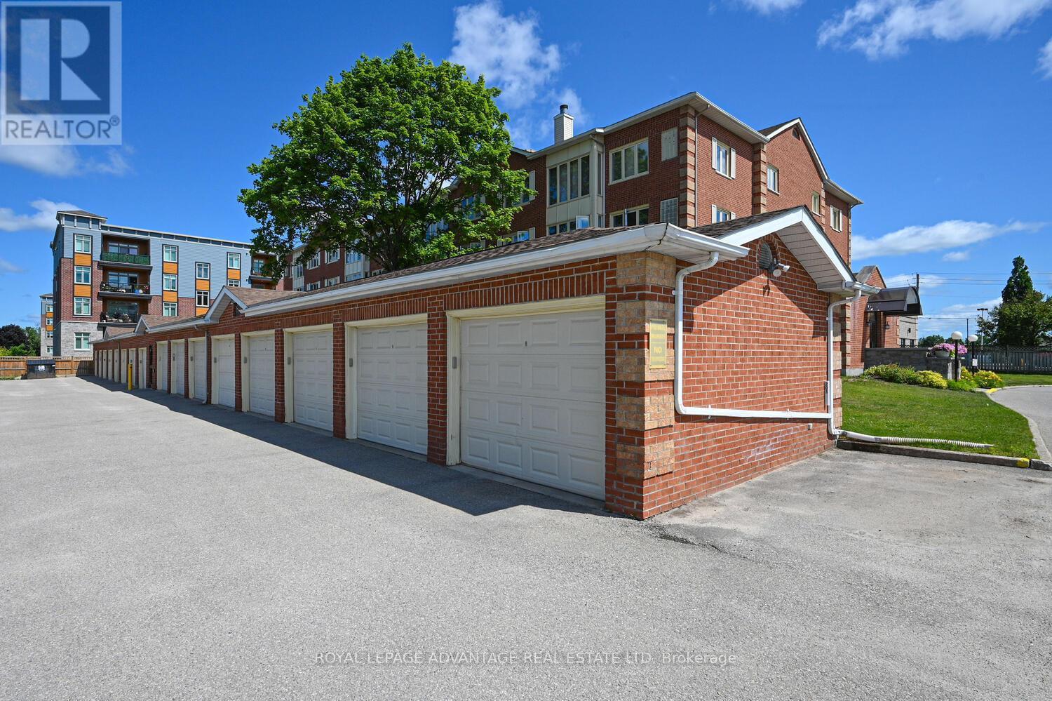 












401 - 10 ARMSTRONG DRIVE

,
Smiths Falls,




Ontario
K7A5H8

