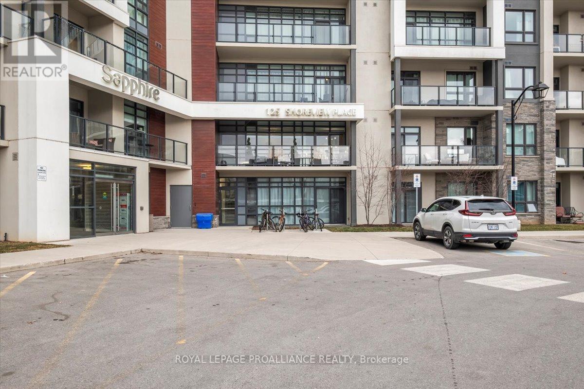 












239 - 125 SHOREVIEW PLACE

,
Hamilton (Lakeshore),




Ontario
L8E0K3

