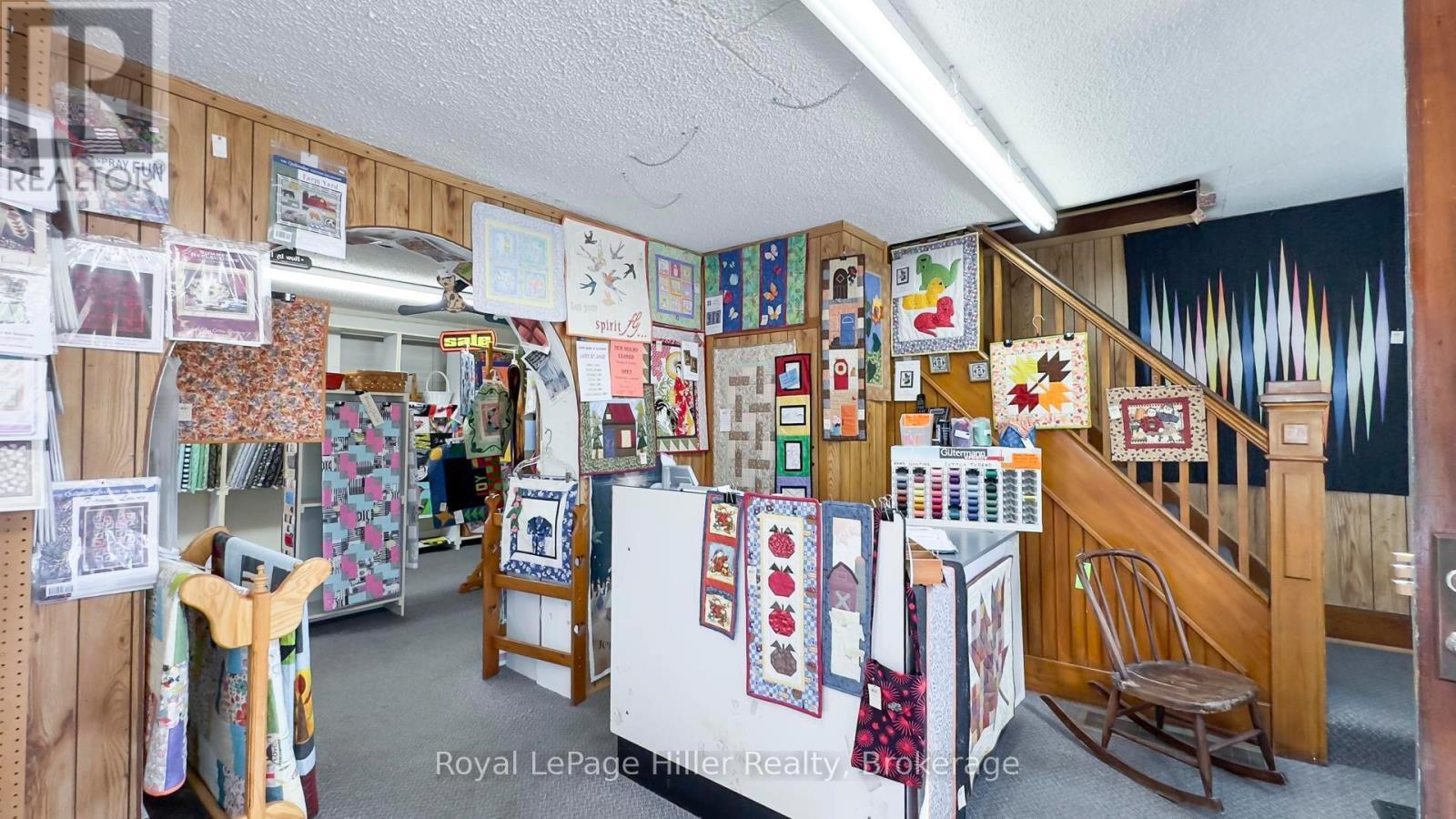 












3991 PERTH ROAD 107 ROAD

,
Perth East (Shakespeare),




Ontario
N0B2P0

